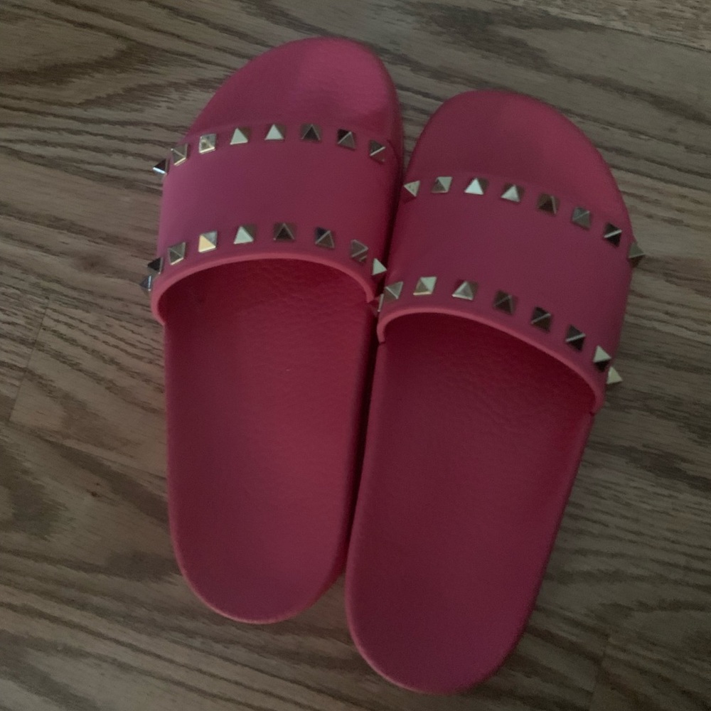 Valentino Garavani Pink Studded Sandals - Picture 2 of 5